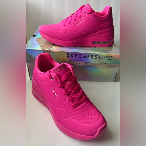 Women's Skechers Million Air - Elevated Air Fashionable, Fuchsia, Medium Size 9 - Picture 3 of 7